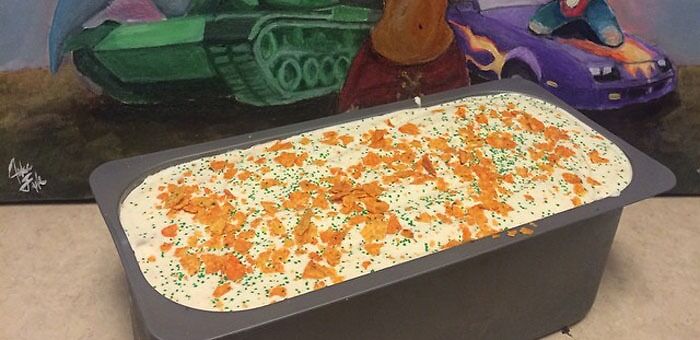 Ice cream with doritos 