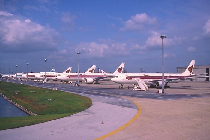 Picture of planes in Don Mueang International airport, Thailand