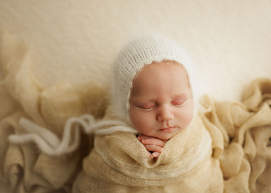 I Photograph Newborns In A Studio (10 Pics)