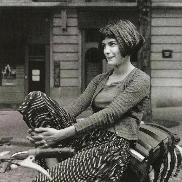 Audrey Tautou On The Set Of Amélie In 2001