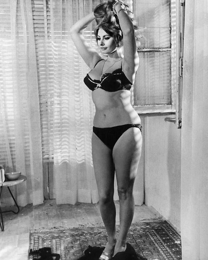 “I'd Much Rather Eat Pasta And Drink Wine Than Be A Size Zero.” - Sophia Loren 1965