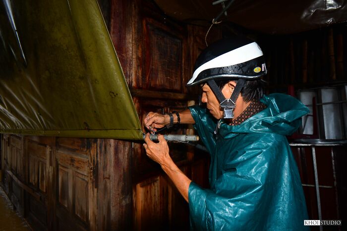 I Travelled To Hoi An, Vietnam, And Took Pictures To Show What People’s Life Looks Like During Flood Season I Travelled To Hoi An, Vietnam, And Took Pictures To Show What People’s Life Looks Like During Flood Season