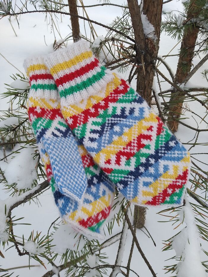 Multicolored Mittens