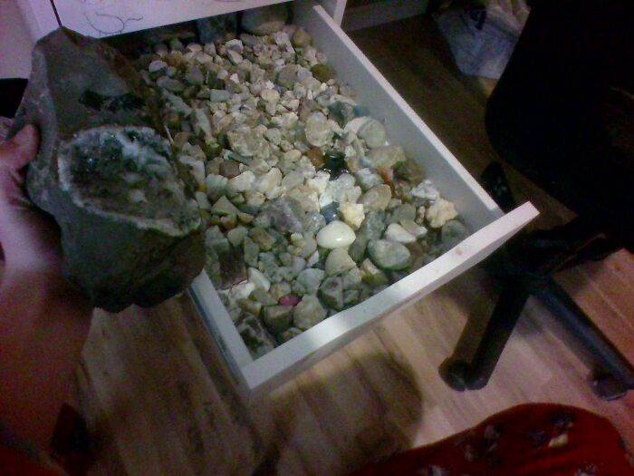 The Quality Is Super Bad Bcz I'm On My School Computer Instead Of My Phone Sorry😓 But My Rock Collection, I Found And Smashed Open All Of Them :)
