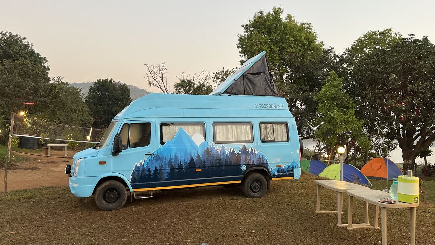 My First Experience: I Spent 2 Days In A Caravan