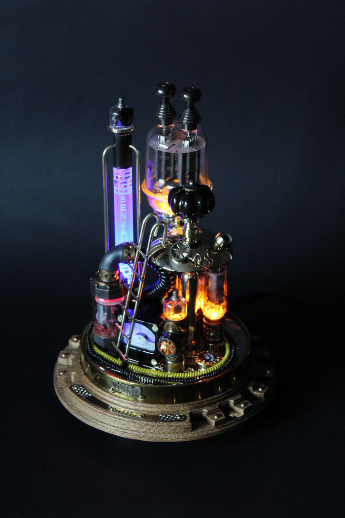 I Create Steampunk-Inspired Lamps By Combining The Past And The Future In An Aesthetically Pleasing, But Unique Style I Create Steampunk-Inspired Lamps By Combining The Past And The Future In An Aesthetically Pleasing, But Unique Style