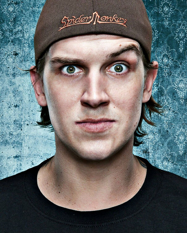 JasonMewes_1200x1200-643b0a33bcc2f.jpg