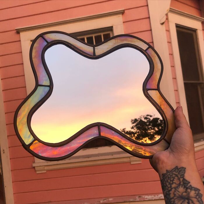 Meet The Psychedelic Mirrors Of An La Artist
