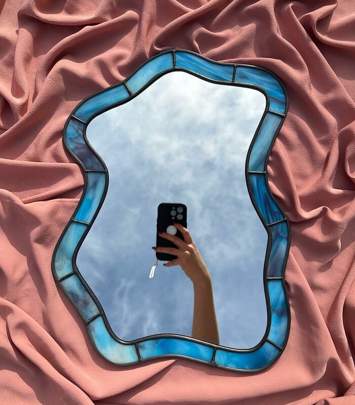 Meet The Psychedelic Mirrors Of An La Artist