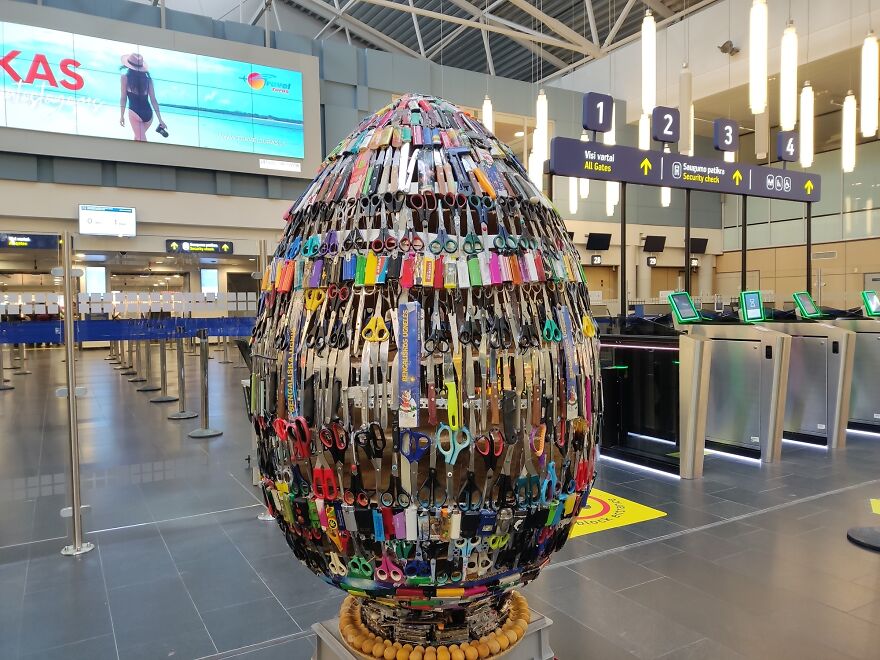 Vilnius Airport Transformed 1,000 Banned Items From Planes Into A One-Of-A-Kind Easter Egg