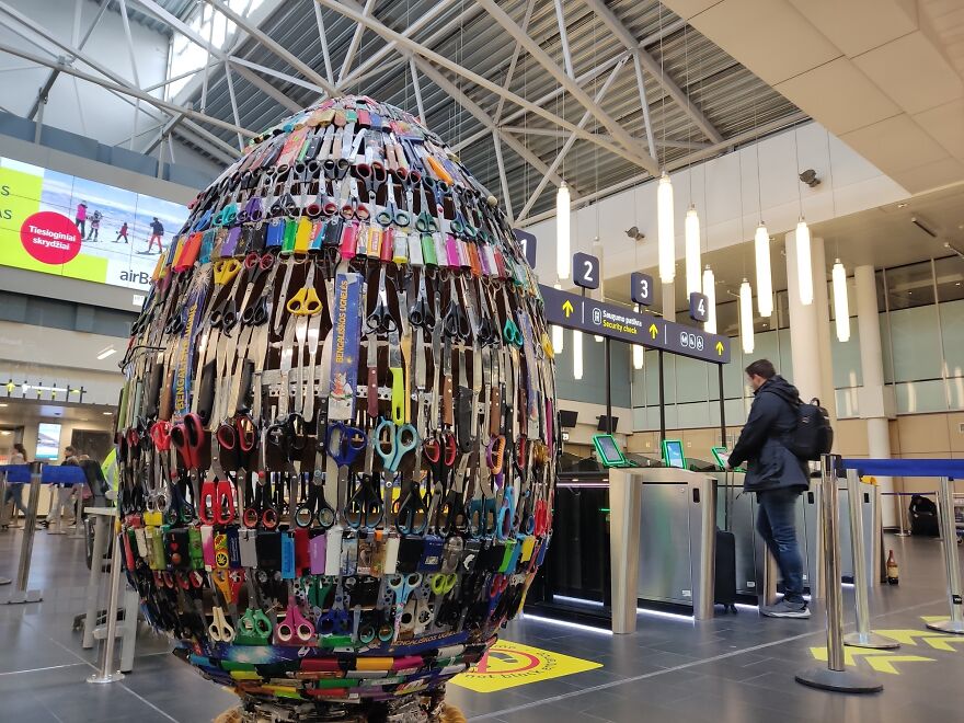Vilnius Airport Transformed 1,000 Banned Items From Planes Into A One-Of-A-Kind Easter Egg