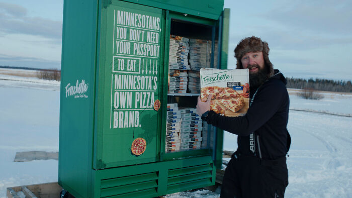 The Great Frozen Pizza Expedition: We Crossed Two Borders By Dog Sled To Bring Frozen Pizza To Residents Of Angle Inlet The Great Frozen Pizza Expedition: We Crossed Two Borders By Dog Sled To Bring Frozen Pizza To Residents Of Angle Inlet