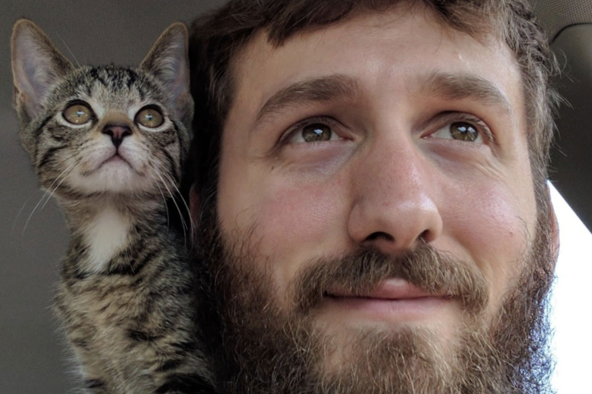 50 Adorable Photos Of Pets Who Were Recently Adopted That Just Might