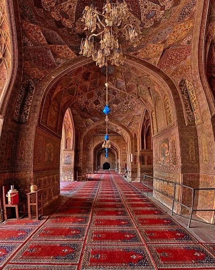 Wazir Khan Mosque (Masjid) In Lahore City Of Punjab Province