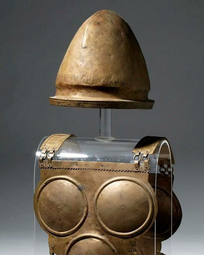 Etruscan Bronze Helmet And Chest Armor, 500-450 Bc