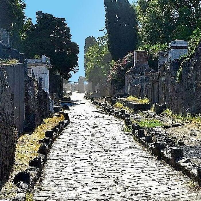 Pompeii. Street Of The Tombs