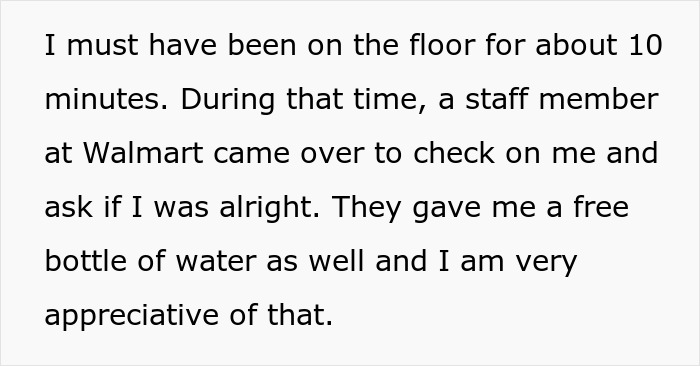 Karen Has A Meltdown Over Service Dog And Calls The Cops, Gets Banned From Walmart For A Year Karen Has A Meltdown Over Service Dog And Calls The Cops, Gets Banned From Walmart For A Year