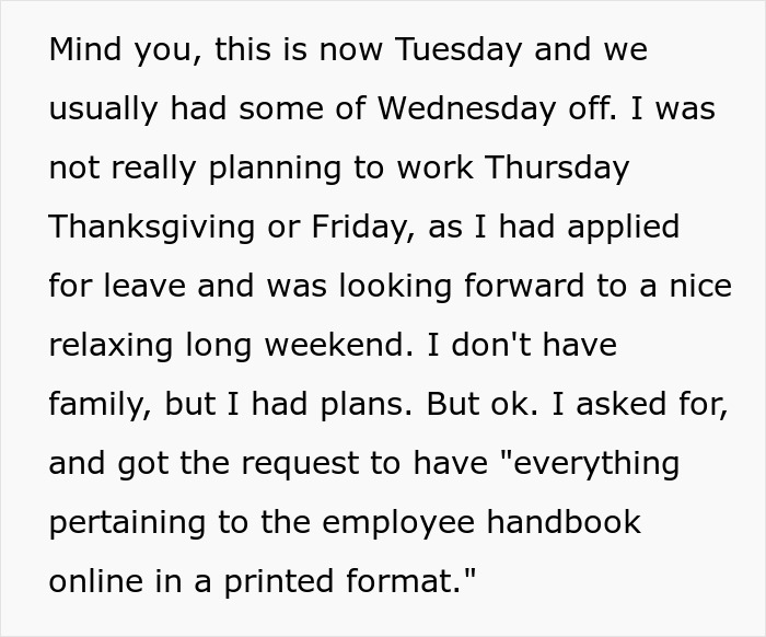 "Print Out The Internet? Yes Ma'am": Employee Shows Boss Just How Stupid Her Request Is By Following It To The Letter "Print Out The Internet? Yes Ma'am": Employee Shows Boss Just How Stupid Her Request Is By Following It To The Letter