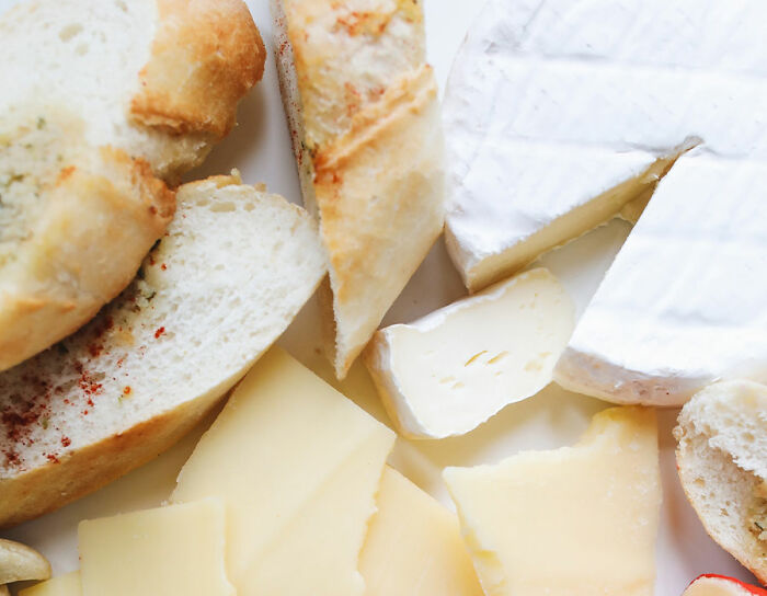 cutted white bread and cheese