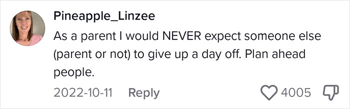 Entitled Mom Breaks Into Hysterics After Child-Free Coworker Refuses To Give Up Her Holiday, The Internet Applauds Entitled Mom Breaks Into Hysterics After Child-Free Coworker Refuses To Give Up Her Holiday, The Internet Applauds