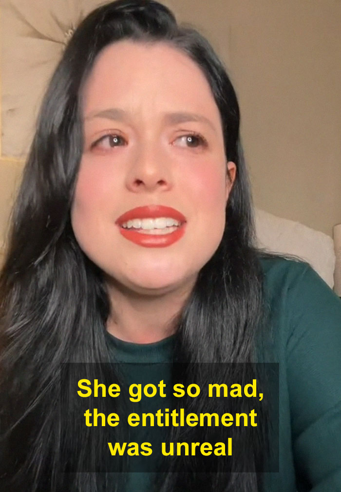 Entitled Mom Breaks Into Hysterics After Child-Free Coworker Refuses To Give Up Her Holiday, The Internet Applauds Entitled Mom Breaks Into Hysterics After Child-Free Coworker Refuses To Give Up Her Holiday, The Internet Applauds