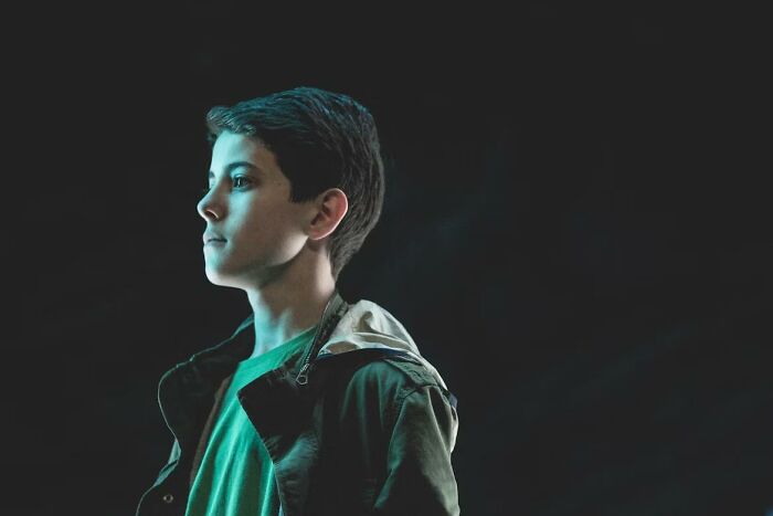 30 Revealing Signs Of Behavior That Indicate Someone Had A Traumatic Childhood