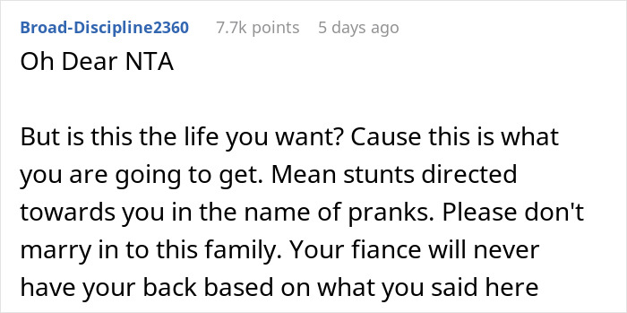 Woman Leaves Her Fiance's Birthday Party In Tears As His 16 Y.O. Daughter Played An Offensive Prank On Her Woman Leaves Her Fiance's Birthday Party In Tears As His 16 Y.O. Daughter Played An Offensive Prank On Her
