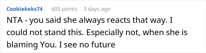"She Has The Survival Instinct Of A Panda Raised In Captivity": Guy Reprimands Fiancée After She Panics In A Dangerous Situation "She Has The Survival Instinct Of A Panda Raised In Captivity": Guy Reprimands Fiancée After She Panics In A Dangerous Situation