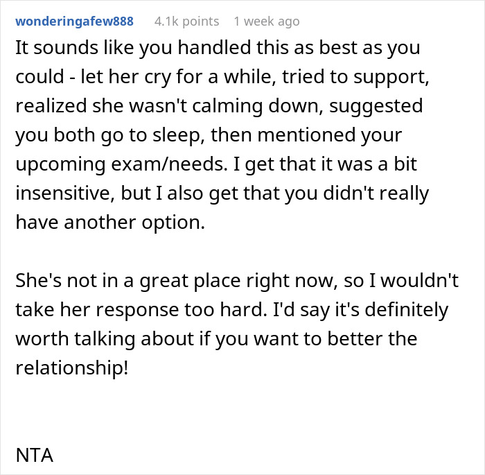 Woman Quits Helping When Roommate Won’t Calm Down For 1.5 Hours And Asks Her To Leave The Room, Results In The Silent Treatment Woman Quits Helping When Roommate Won’t Calm Down For 1.5 Hours And Asks Her To Leave The Room, Results In The Silent Treatment