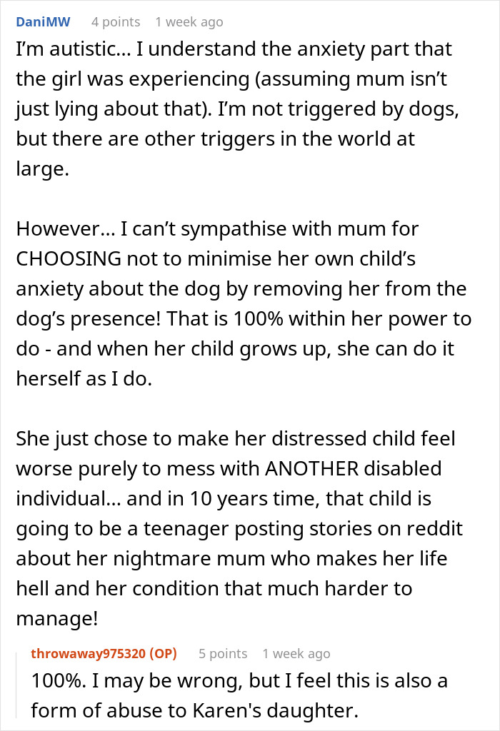 Karen Has A Meltdown Over Service Dog And Calls The Cops, Gets Banned From Walmart For A Year Karen Has A Meltdown Over Service Dog And Calls The Cops, Gets Banned From Walmart For A Year