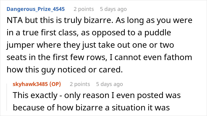 “She Reiterated That I Was Entitled To Recline My Seat”: Guy Asks For Flight Attendant’s Backup After Being Criticized By The Passenger Behind Him “She Reiterated That I Was Entitled To Recline My Seat”: Guy Asks For Flight Attendant’s Backup After Being Criticized By The Passenger Behind Him