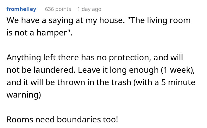 Guy Gets Tired Of His Boyfriend's Socks Being Scattered All Over Their Home, "Unionizes" With Their Dogs Against Him Guy Gets Tired Of His Boyfriend's Socks Being Scattered All Over Their Home, "Unionizes" With Their Dogs Against Him