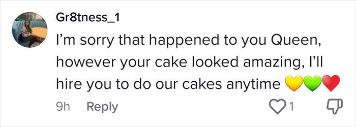 Costco Flat-Out Hands Woman Blank Cake, Supposedly Refusing To Color It As Per Her Order Due To Copyright, Expects Her To Just Accept It Costco Flat-Out Hands Woman Blank Cake, Supposedly Refusing To Color It As Per Her Order Due To Copyright, Expects Her To Just Accept It