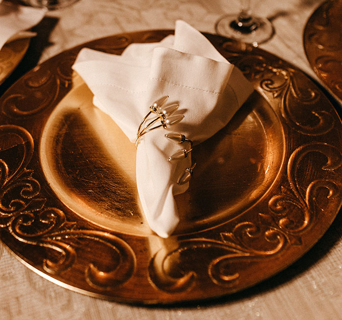 Plate with napkin