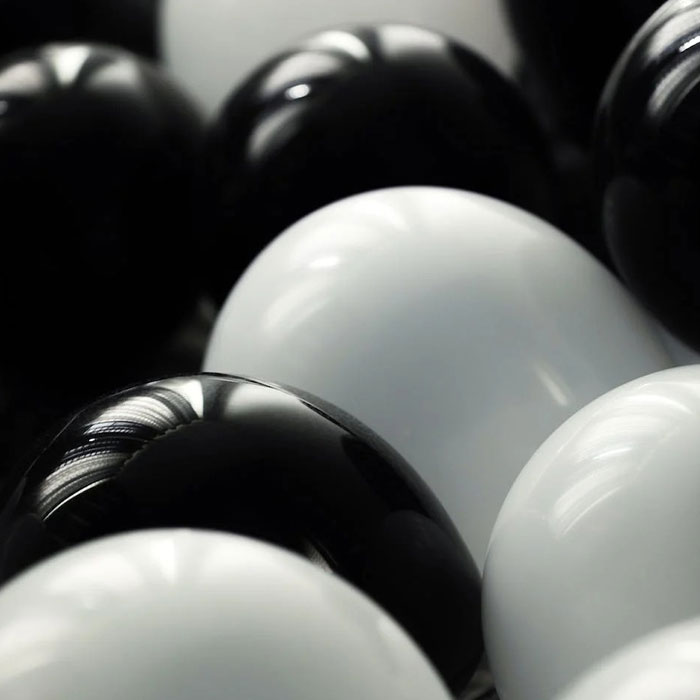 Black and white balloons