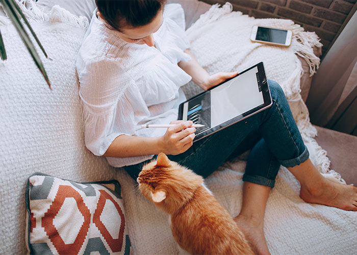 "She Should Expect My Resignation By The End Of The Day": Boss Regrets Demanding Her Best Employee Come To The Office More Often "She Should Expect My Resignation By The End Of The Day": Boss Regrets Demanding Her Best Employee Come To The Office More Often