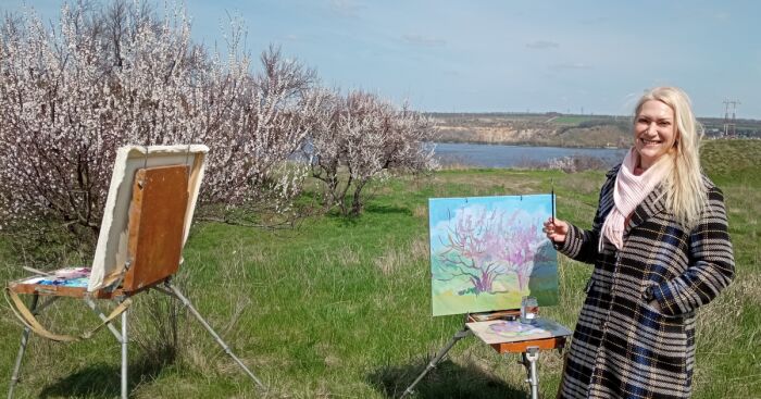 We Decided To Paint Outside For The First Time This Spring In A Front-Line Town In Ukraine