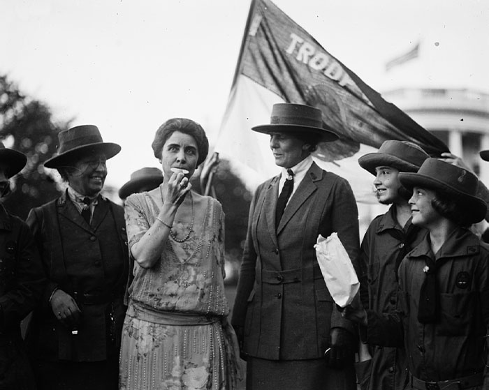 Grace Coolidge And Girl Scouts At The White House, Washington, D.C.