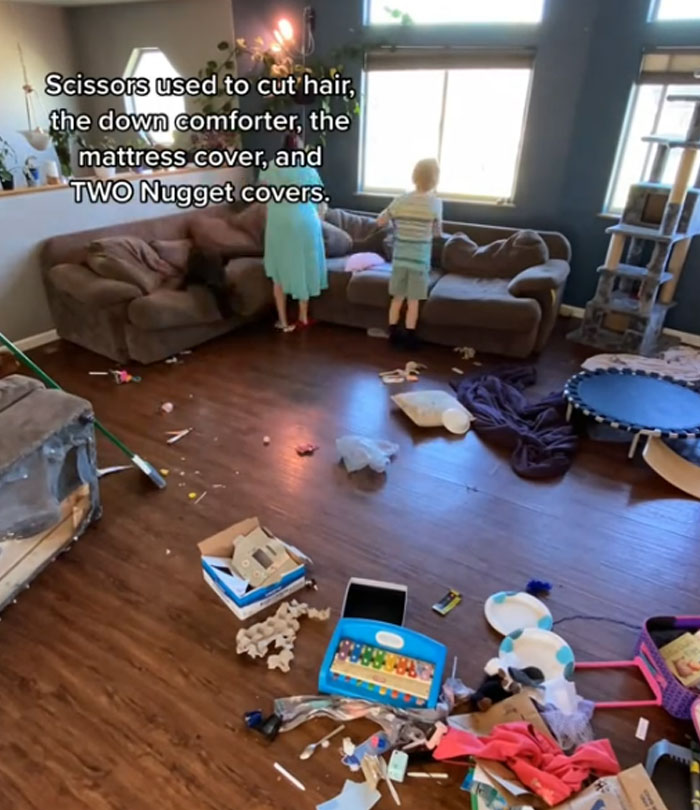 Woman Shows What Her Home Looks Like After She Doesn't Clean For 6 Days, Divorces Her Husband Woman Shows What Her Home Looks Like After She Doesn't Clean For 6 Days, Divorces Her Husband