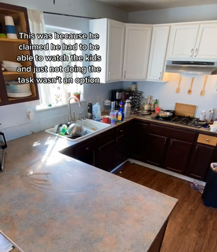 Woman Shows What Her Home Looks Like After She Doesn't Clean For 6 Days, Divorces Her Husband Woman Shows What Her Home Looks Like After She Doesn't Clean For 6 Days, Divorces Her Husband