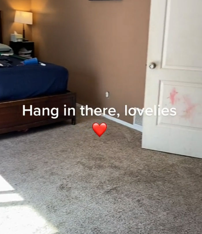 Woman Shows What Her Home Looks Like After She Doesn't Clean For 6 Days, Divorces Her Husband Woman Shows What Her Home Looks Like After She Doesn't Clean For 6 Days, Divorces Her Husband