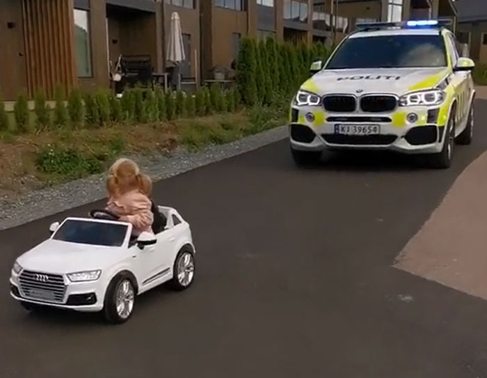 Highspeed Car Chase Through The Streets Of Norway