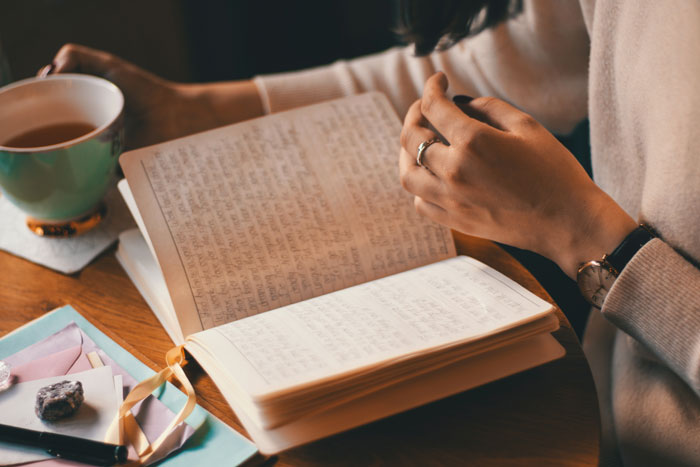 74 Journaling Ideas To Never Run Out Of Things To Write About
