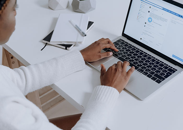 “We Don’t Take Abuse At My Store”: Karen's Lies About Department Store Backfire Spectacularly, Making Her The Laughingstock Of The Town