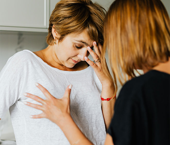 “Am I The Jerk For Telling My Sister She Is Too Heavy And Lazy To Watch My Kid?”