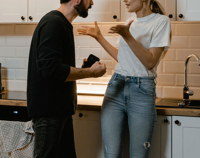 Mom Refuses To Drive Her Gifted Daughter To College-Level School, Ignores Every Option To Make It Possible Mom Refuses To Drive Her Gifted Daughter To College-Level School, Ignores Every Option To Make It Possible