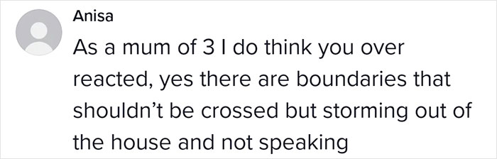 “I Grabbed My Baby, Stormed Out Of The House, Haven't Spoken To This Person Since”: Mom Is Furious After Somebody Gave Her 4-Month-old Baby Chocolate Cake “I Grabbed My Baby, Stormed Out Of The House, Haven't Spoken To This Person Since”: Mom Is Furious After Somebody Gave Her 4-Month-old Baby Chocolate Cake