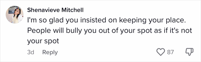 "The Audacity": Passenger Sitting In Seat This Man Has Paid For Tries Suggesting He Sit Elsewhere, He Shuts Her Down "The Audacity": Passenger Sitting In Seat This Man Has Paid For Tries Suggesting He Sit Elsewhere, He Shuts Her Down