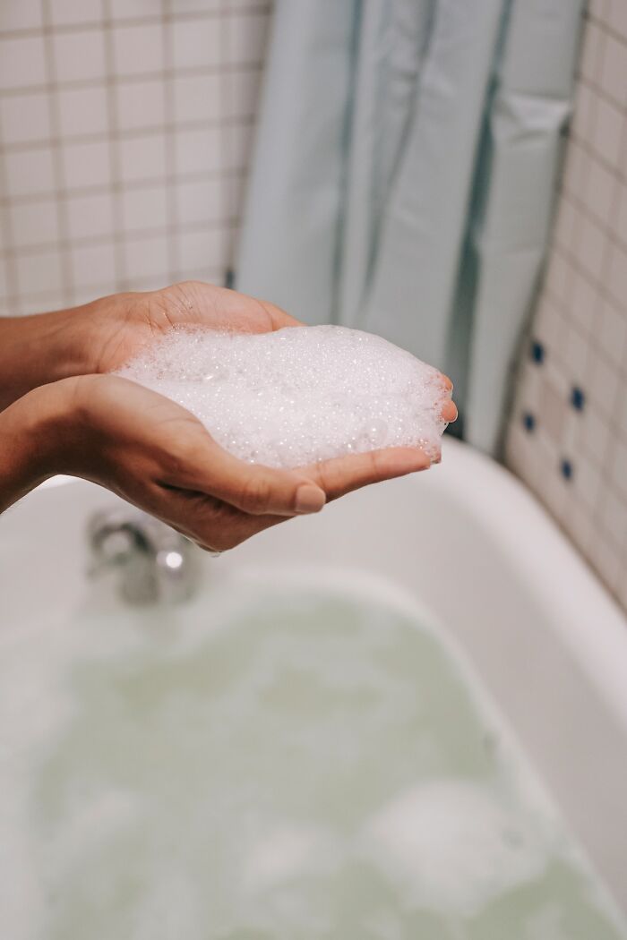 30 People Online Point Out Aspects Of Personal Hygiene That Some Are Completely Oblivious To