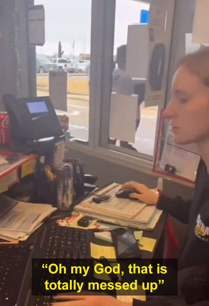 Karen Complains Women Don't Belong In Auto Service, Demands A Male Mechanic Karen Complains Women Don't Belong In Auto Service, Demands A Male Mechanic